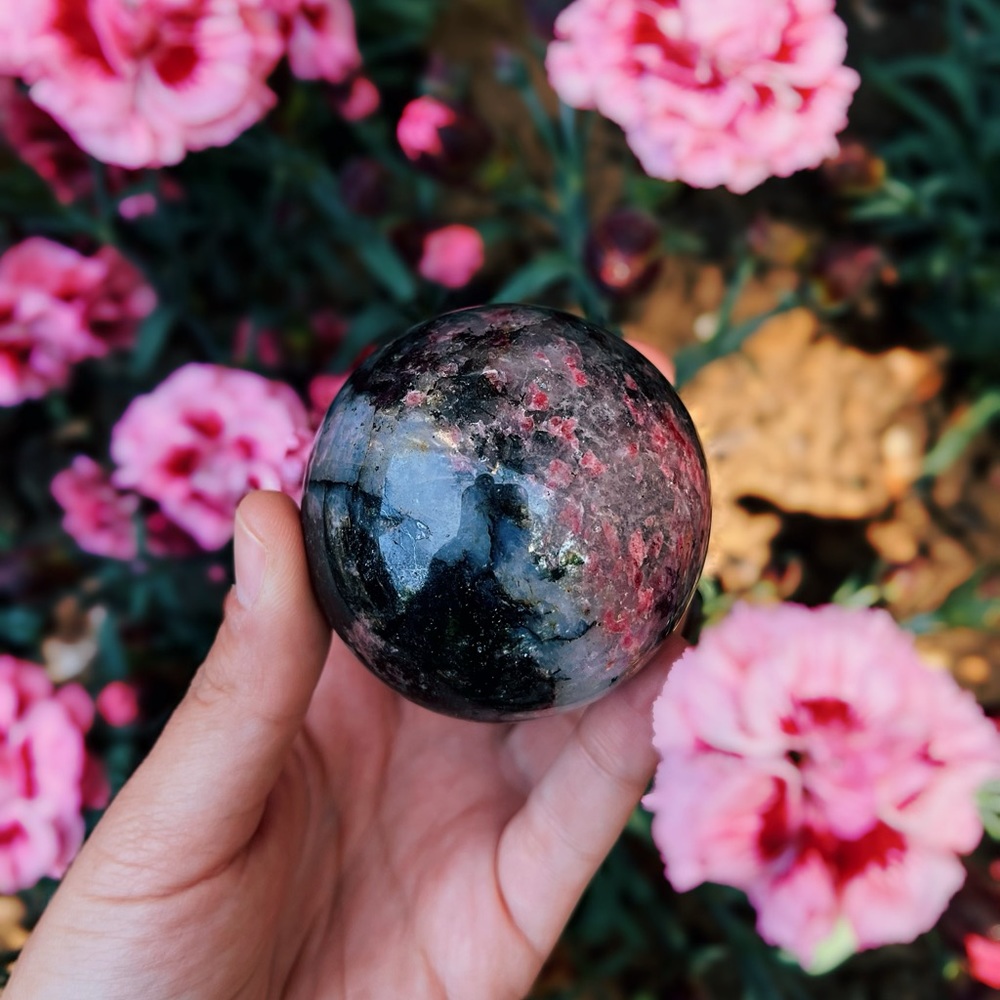 🖤Large Rhodonite Crystal Sphere🖤